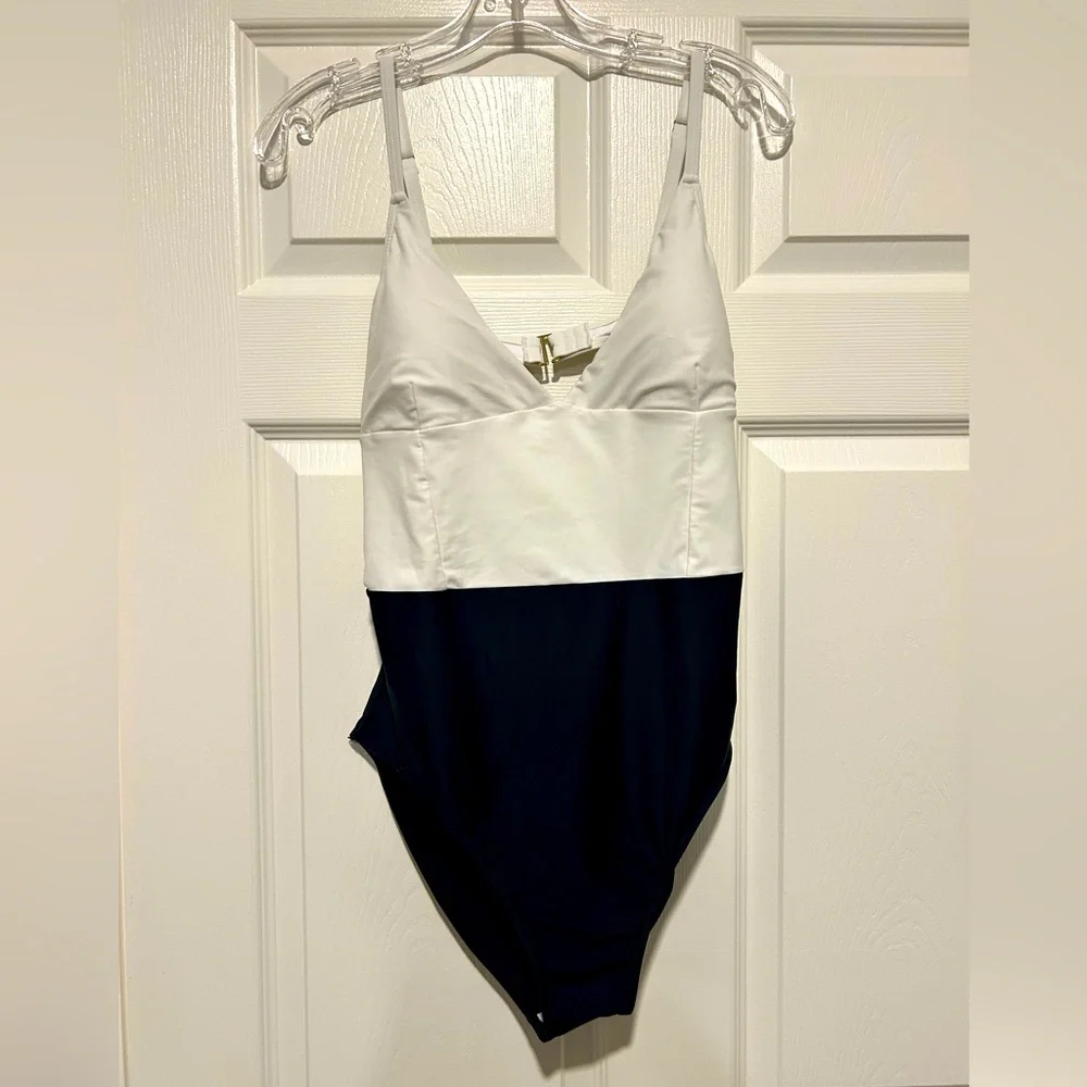 Summersalt New Wave One Piece Swimsuit - Picture 3 of 8